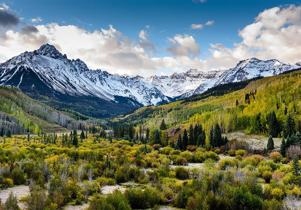 _0013_GettyImages-864568096 A mountain range with snow on the top of it.